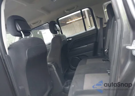 2014 Jeep Patriot Altitude z USA, uszkodzony, nr VIN 1C4NJPBA6ED928168